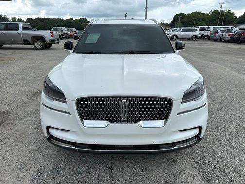 White Metallic 2022 Lincoln Aviator Reserve AWD