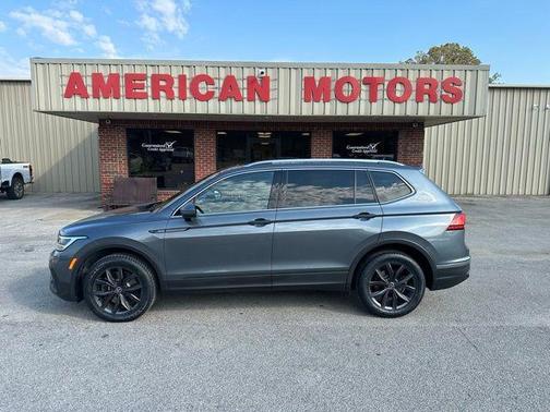 2023 Volkswagen Tiguan 2.0T SE