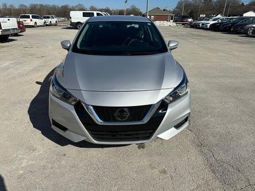 2021 Nissan Versa 1.6 SV