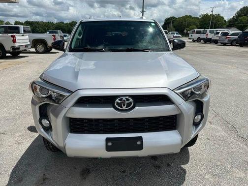 Classic Silver Metallic 2018 Toyota 4Runner SR5