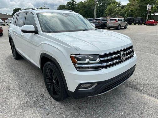 Pure White 2019 Volkswagen Atlas 3.6L SEL Premium