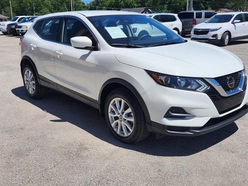 2022 Nissan Rogue Sport S