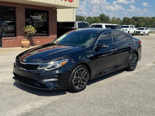 Ebony Black 2020 Kia Optima SE