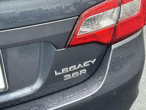 2017 Subaru Legacy Limited