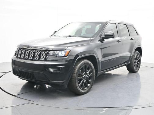 2021 Jeep Grand Cherokee Laredo