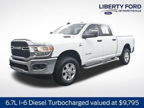 Bright White Clearcoat 2024 RAM 2500 Big Horn