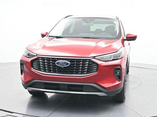 2026 Ford Escape PHEV SE