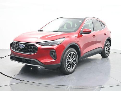 2026 Ford Escape PHEV SE