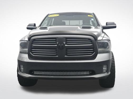 Granite Crystal Clearcoat Metallic 2015 RAM 1500 Sport
