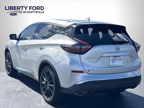 2023 Nissan Murano SL FWD