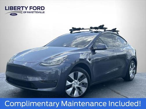 2022 Tesla Model Y Long Range Dual Motor All-Wheel Drive