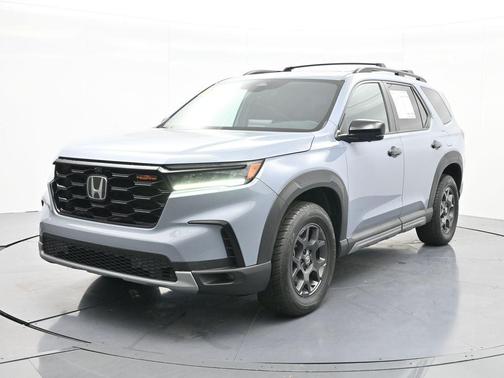 2023 Honda Pilot AWD TrailSport