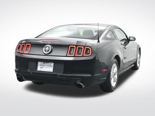 2014 Ford Mustang V6
