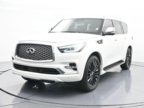 2022 INFINITI QX80 SENSORY AWD