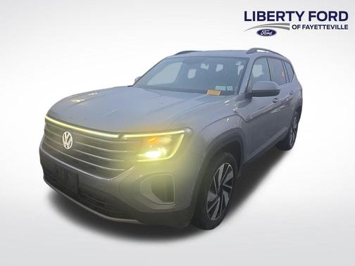 2024 Volkswagen Atlas 2.0T SE w/Technology 4MOTION