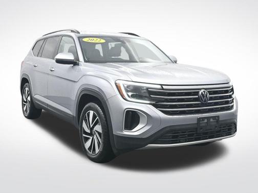 2024 Volkswagen Atlas 2.0T SE w/Technology 4MOTION
