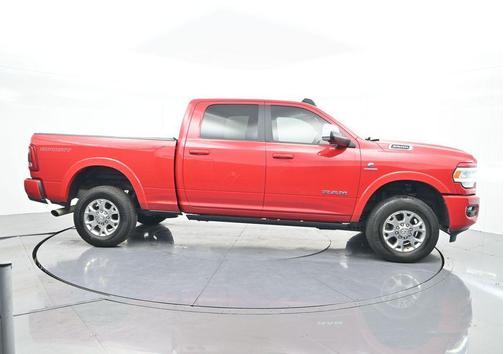 2019 RAM 2500 Laramie Crew Cab 4x4 6'4' Box