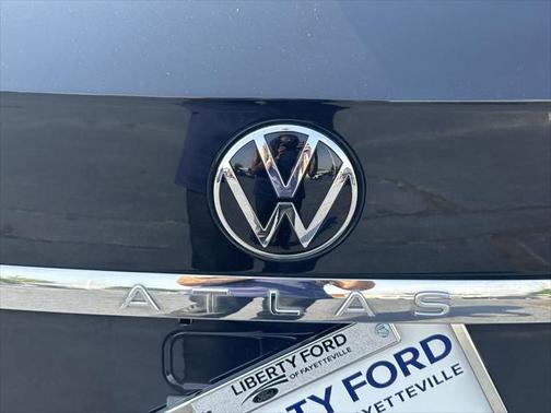 2021 Volkswagen Atlas 3.6L SE w/Technology