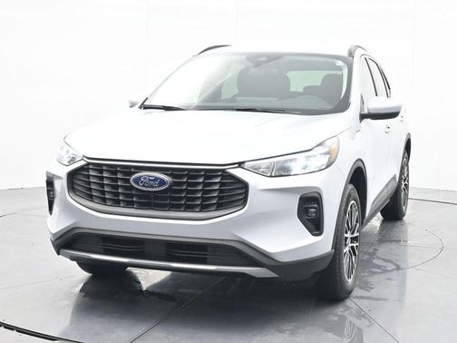 2026 Ford Escape PHEV SE