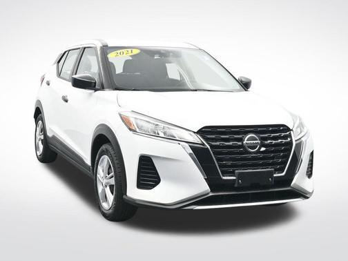 2021 Nissan Kicks S