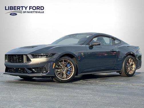 2025 Ford Mustang Dark Horse Fastback