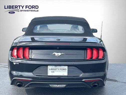 2022 Ford Mustang EcoBoost Premium