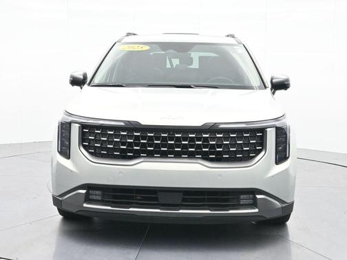 2025 Kia Carnival SX