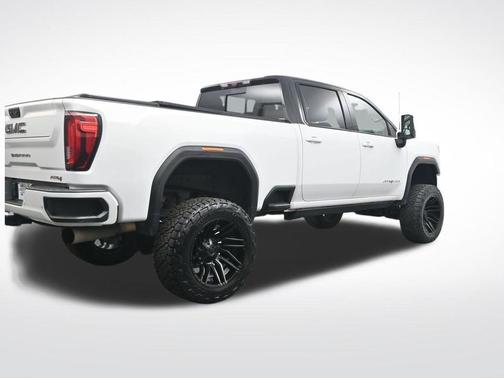 Summit White 2022 GMC Sierra 3500 AT4