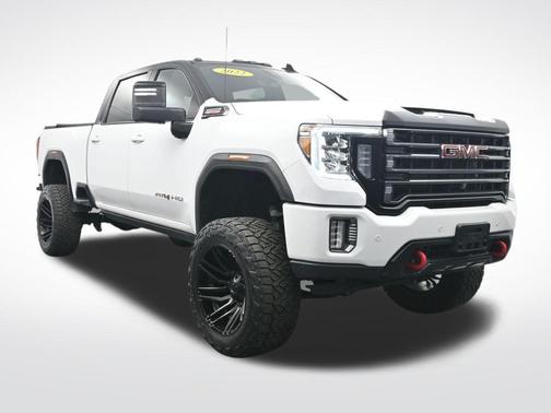 Summit White 2022 GMC Sierra 3500 AT4