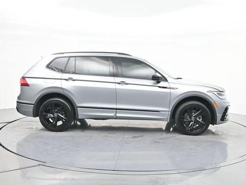 2024 Volkswagen Tiguan 2.0T SE R-Line Black 4MOTION