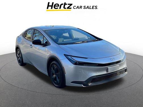 2025 Toyota Prius LE
