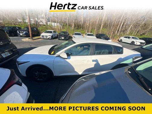 Snow White Pearl 2025 Kia K4 LXS