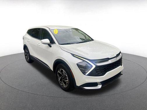 2024 Kia Sportage LX