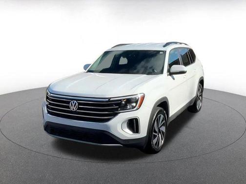 2025 Volkswagen Atlas 2.0T SE w/Technology 4MOTION