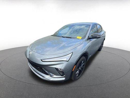 Moonstone Gray Metallic 2025 Buick Envista Sport Touring FWD