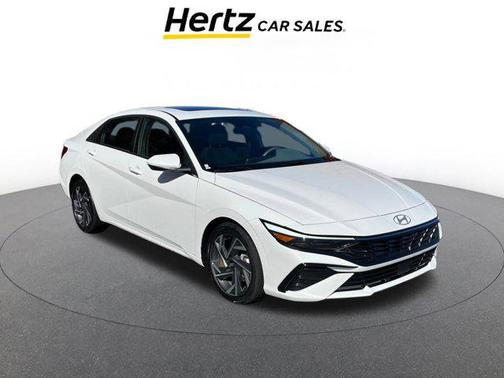 2025 Hyundai ELANTRA SEL
