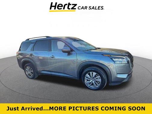 2025 Nissan Pathfinder SV 4WD