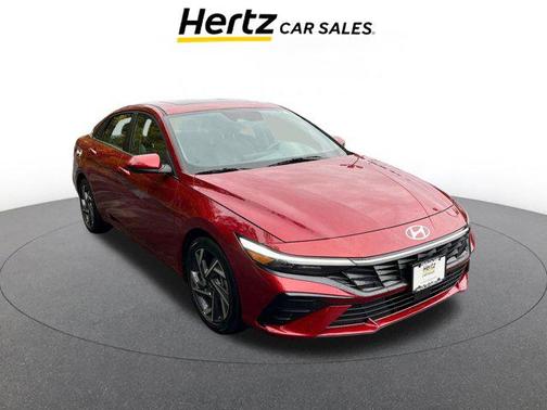 2025 Hyundai ELANTRA SEL