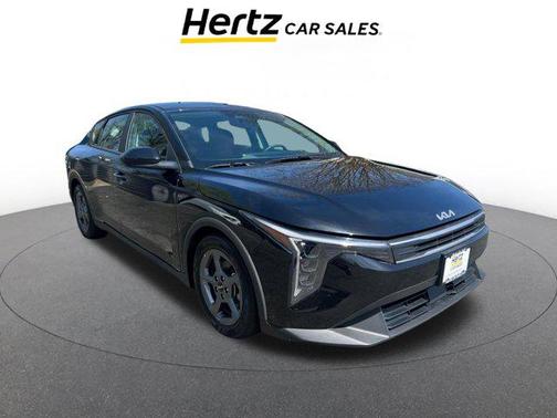 Aurora Black Pearl 2025 Kia K4 LXS