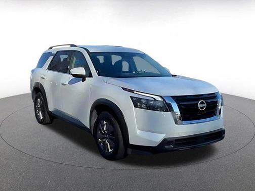 2025 Nissan Pathfinder SV FWD