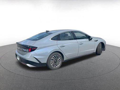 2025 Hyundai SONATA Hybrid SE