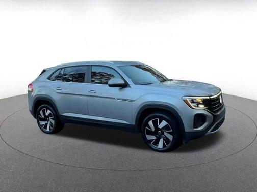 2025 Volkswagen Atlas Cross Sport 2.0T SE w/Technology 4MOTION