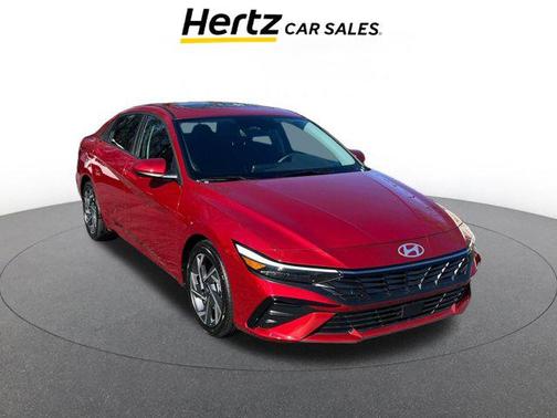 2025 Hyundai ELANTRA SEL