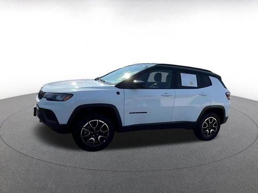 2025 Jeep Compass Trailhawk