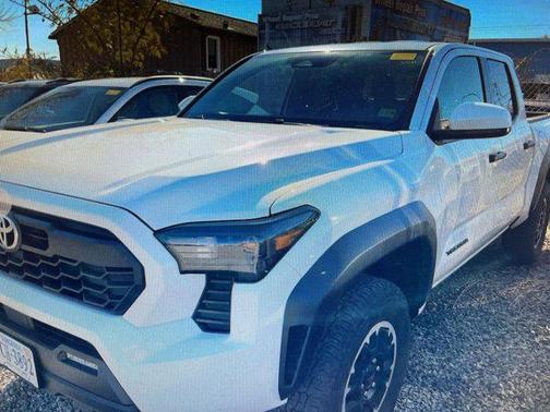 2025 Toyota Tacoma TRD Off Road