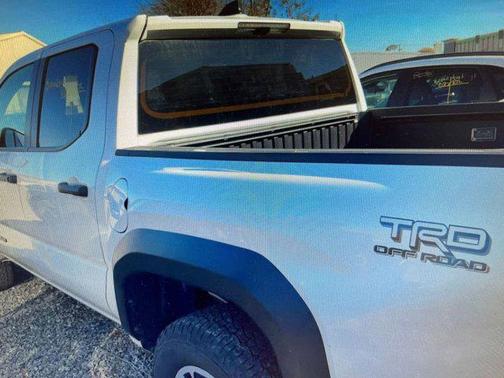 2025 Toyota Tacoma TRD Off Road