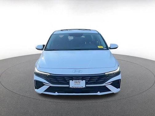 2025 Hyundai ELANTRA SEL