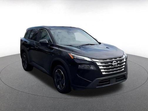 Super Black 2025 Nissan Rogue SV