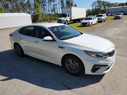 Snow White Pearl 2020 Kia Optima LX