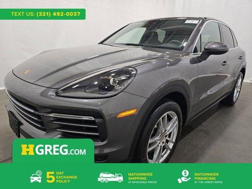 Chalk 2023 Porsche Cayenne